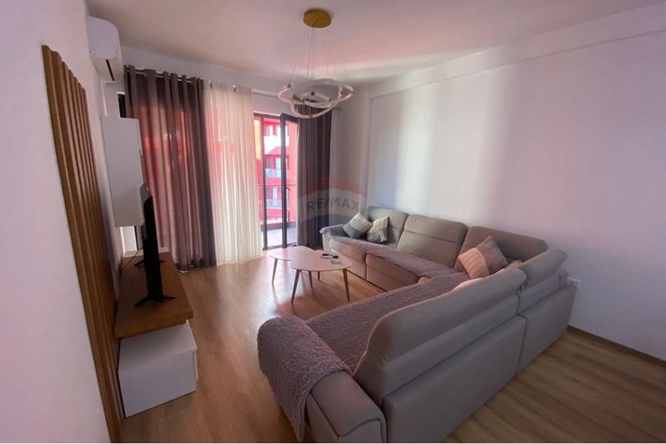 Tirane, jepet me qera apartament 2+1 Kati 3, 97 m² 600 € (FARMACIA 10)