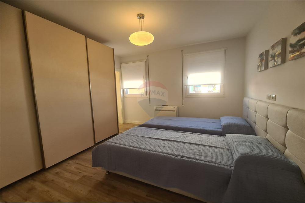Apartament 2+1 me qira tek Rruga e Kosovarve 1000Euro/Muaj