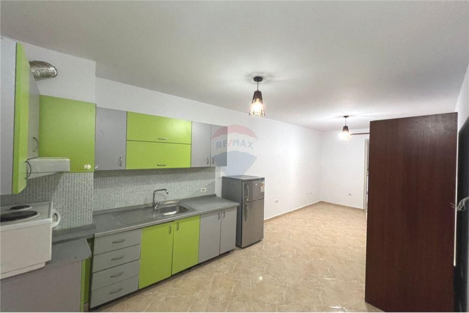 Garsionere per shitje tek Selvia