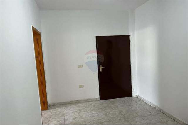 Tirane, shitet apartament 2+1 Kati 5, 93 m² 75000 Euro (Bulevardi gjergj fishta)