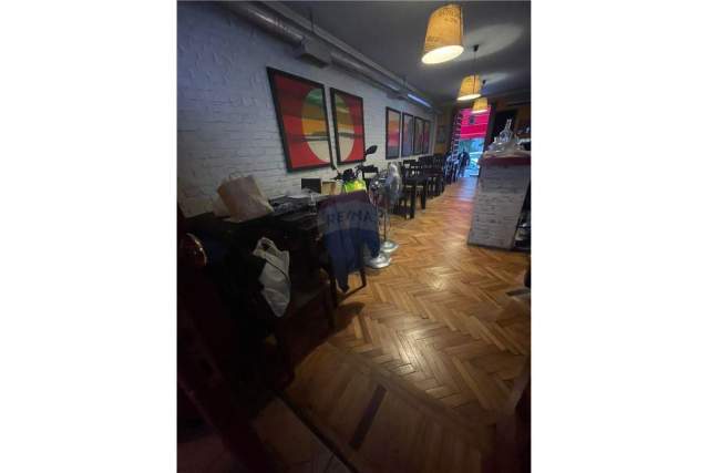 Tirane, shes ambjent biznesi Kati 0, 70 m² 275.000 Euro (Ish Ekspozita)