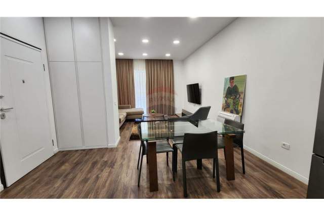 Tirane, jepet me qera apartament 2+1+BLK Kati 6, 125 m² 1.000 Euro