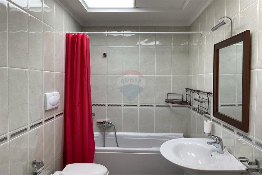 Apartament per qira 2+1+2 tek Liceu Artistik 1300 Euro/Muaj
