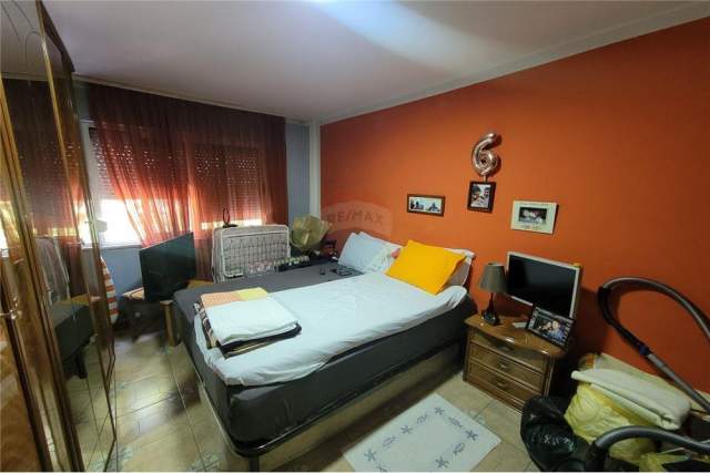 Tirane, shitet apartament 2+1 Kati 4, 71.000 Euro (Bulevardi bajram curri)