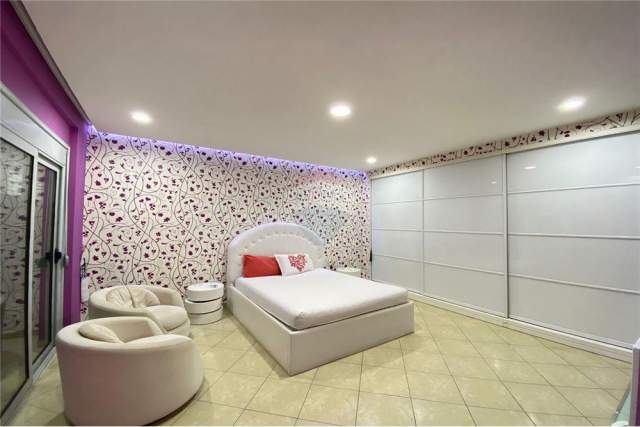 Vlore, shitet apartament 2+1 Kati 5, 136 m² 160.000 Euro (Rruga Transballkanike)