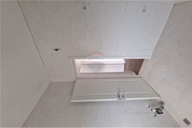 Shqiperi, shes apartament 2+1+BLK Kati 4, 94 m² 1.400 Euro/m2 (Rruga Murat Terbaci)