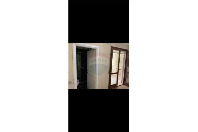 Tirane, jepet me qera apartament 2+1+BLK Kati 4, 110 m² 550 Euro (Haxhi Brari)
