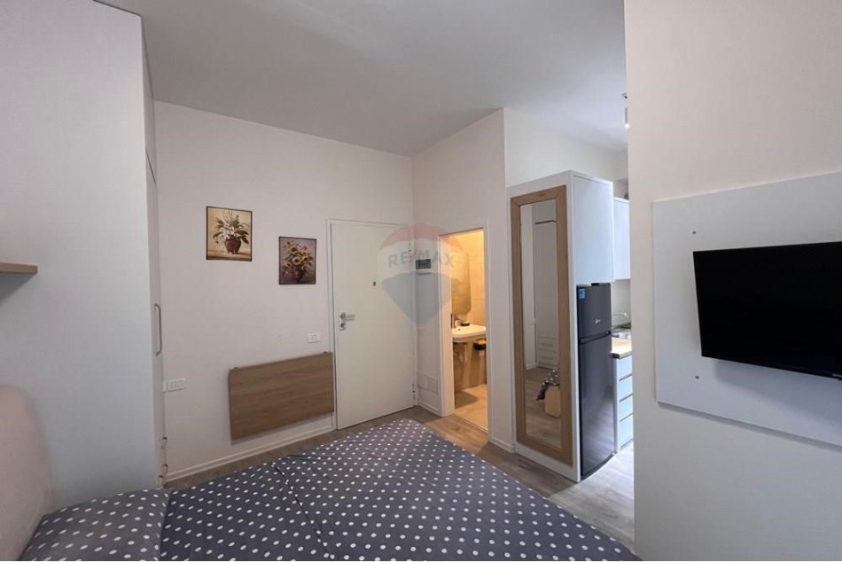 Tirane, shitet garsonier 1+1 Kati 0, 27 m² 47.000 € (Shitet Garsoniere, Ali Demi, Tiranë.)