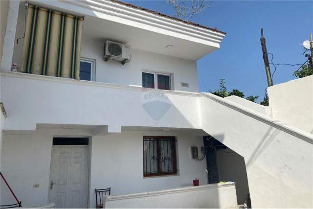 Tirane, shes Vile 3+1+A+BLK Kati 2, 115 m² 160.000 Euro (Selite)