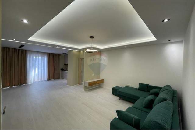 Tirane, shitet apartament 2+1+A+BLK Kati 2, 99 m² 125.000 Euro (porcelani - oxhaku)