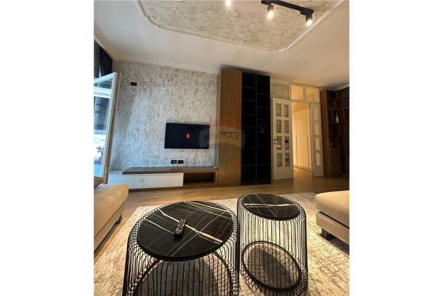 Tirane, jepet me qera apartament 2+1 Kati 4, 72 m² 500 Euro