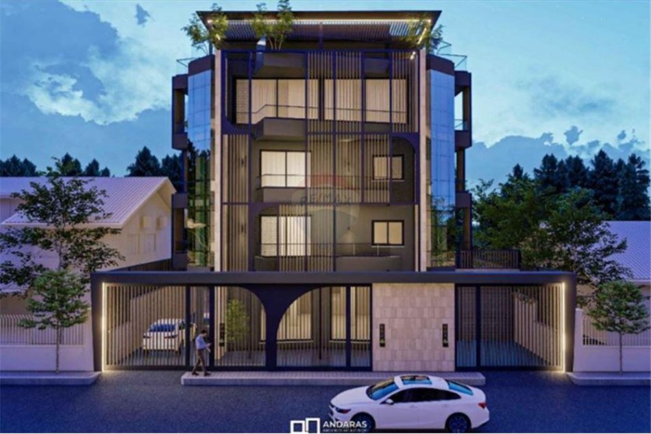Tirane, jepet me qera Vile Kati 4, 718 m² 6,000 € (prane Komunes se Parisit)