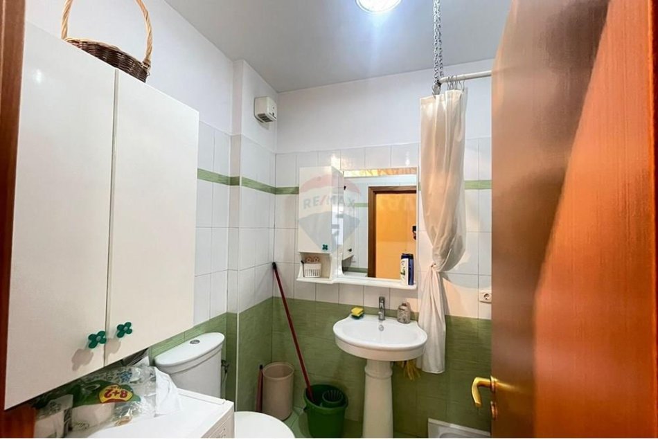 Tirane, shitet apartament 2+1 Kati 2, 115 m² 198.000 € (Shyqyri Brari)