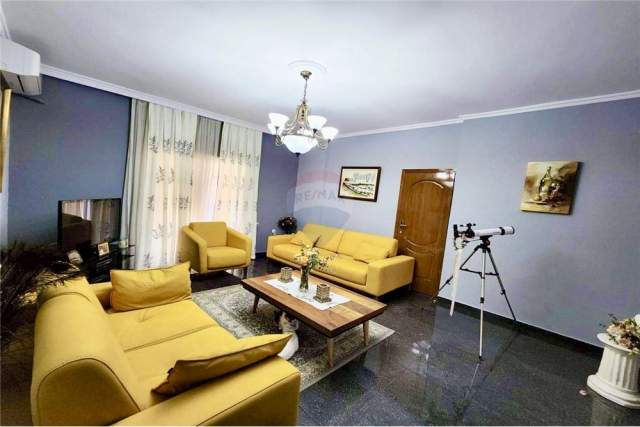Tirane, shitet apartament 3+1+A+BLK Kati 2, 132 m² 103.000 Euro (Rr. Aleksander Moisiu)