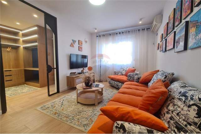 Tirane, jepet me qera apartament 1+1+A Kati 2, 63 m² 700 Euro (Shyqyri Ishmi)
