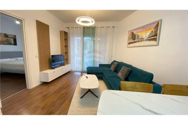 Tirane, jepet me qera apartament 1+1+A Kati 3, 67 m² 600 Euro