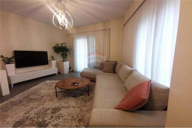 Tirane, jepet me qera apartament 1+1+A+BLK Kati 6, 72 m² 650 Euro (Ministria e Drejtesise)