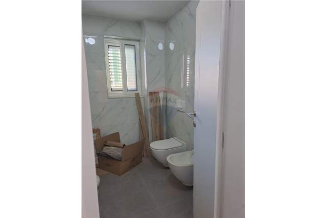 Tirane, shitet apartament 2+1+A 60 m² 105.000 Euro (Rr. Muhamet Gjollesha)