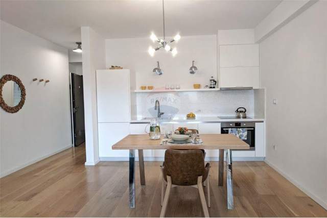 Tirane, jepet me qera apartament 1+1+A+BLK Kati 6, 78 m² 600 Euro (Myslym Shyri)