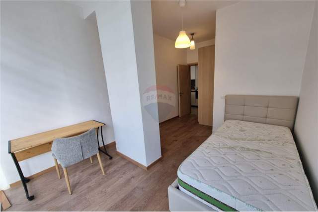 Tirane, jepet me qera apartament 2+1+A+BLK Kati 5, 82 m² 600 Euro (Rr. Haxhi Kika)