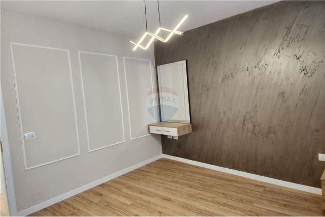Tirane, shitet apartament 1+1+A+BLK Kati 8, 56 m² 89.000 Euro (Karl Gega)