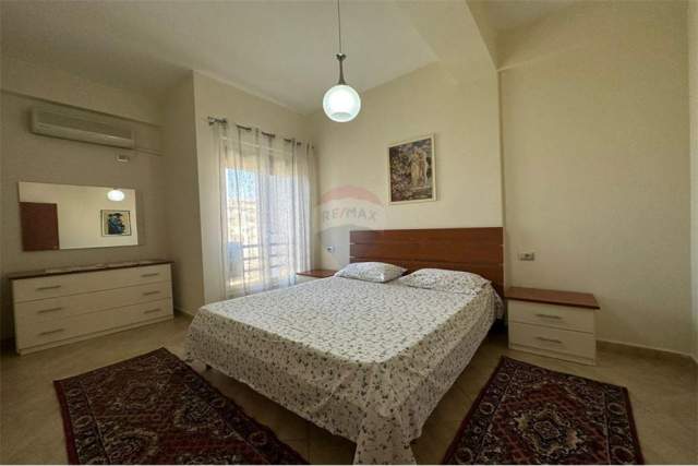 Tirane, jepet me qera apartament 2+1+A Kati 6, 105 m² 600 Euro (Tirane e Re)