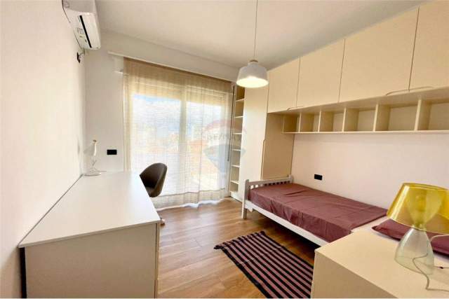Tirane, jepet me qera apartament 2+1+A+BLK Kati 6, 99 m² 800 Euro (Rr. Barrikadave)