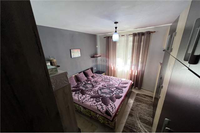 Tirane, shitet apartament 2+1+A+BLK Kati 5, 90 m² 75.000 Euro (Pallatet Cabej)