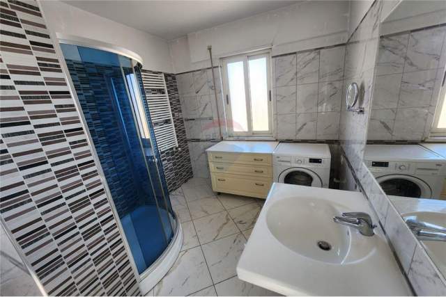 Tirane, shitet apartament 2+1+A+BLK Kati 8, 206 m² 195.000 Euro (Don Bosko)
