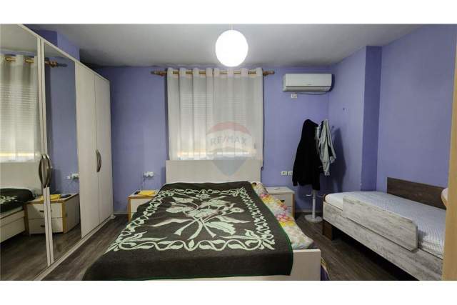 Tirane, shitet apartament 1+1+A+BLK Kati 2, 80 m² 72.000 Euro (Yzberisht)