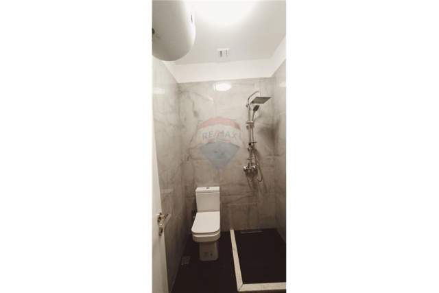 Tirane, shitet garsonier 1+1 Kati 2, 37 m² 61.000 Euro (Rr. Muhamet Gjollesha)