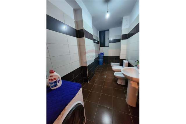Tirane, shitet apartament 2+1+A+BLK Kati 3, 104 m² 119.000 Euro (Yzberisht)