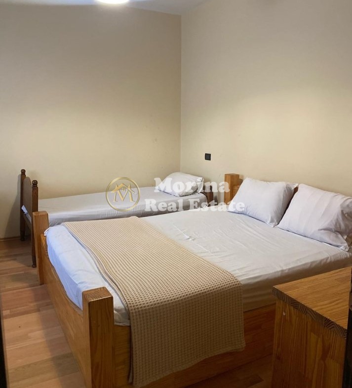 Tirane, jepet me qera shtepi 1+1 Kati 1, 60 m² 600 € (Rruga Elbasani)