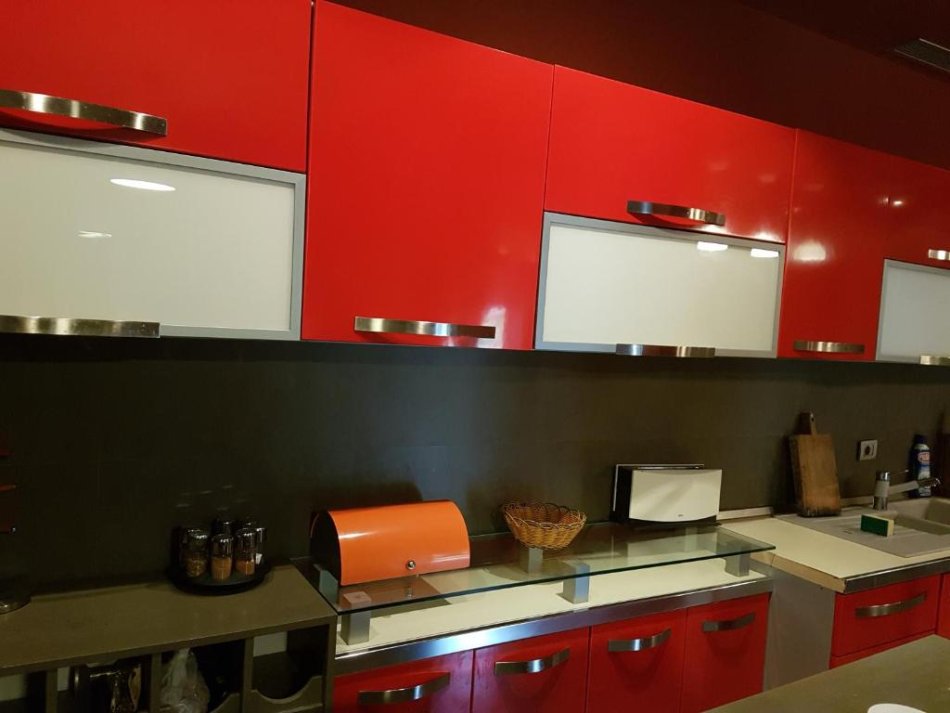 jepet apartament me qera 3000 euro/ muaj