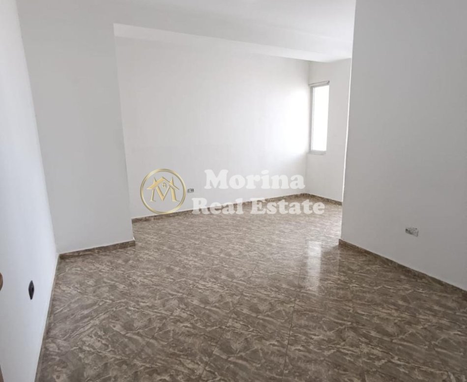 Tirane, jepet me qera apartament 2+1+Ballkon Kati 6, 90 m² 400 € (TV Klan)