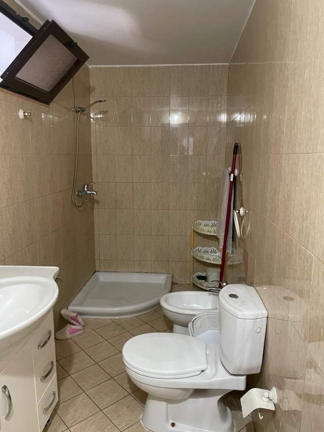 Tirane, shitet apartament 3+1 Kati 6, 142 m² 177.000 Euro (Rruga Nuçi Naçi)