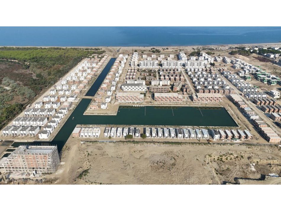Shqiperi, shitet Vile 2+1 Kati 2, 218 m² 285.000 € (Gjiri i Lalezit)