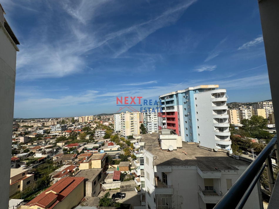 Vlore, shitet garsonier 1+1+Ballkon , 49 m² 77.000 € (PLAZH I VJETER)