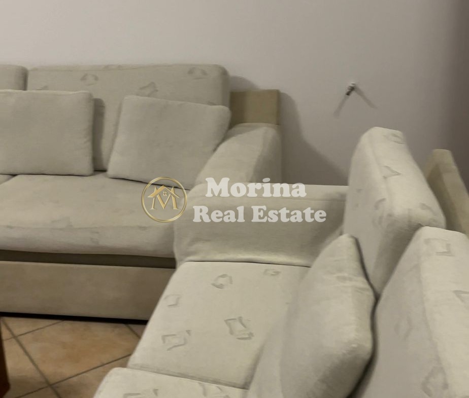 Tirane, jepet me qera apartament 2+1 Kati 4, 95 m² 600 € (21 Dhjetori)