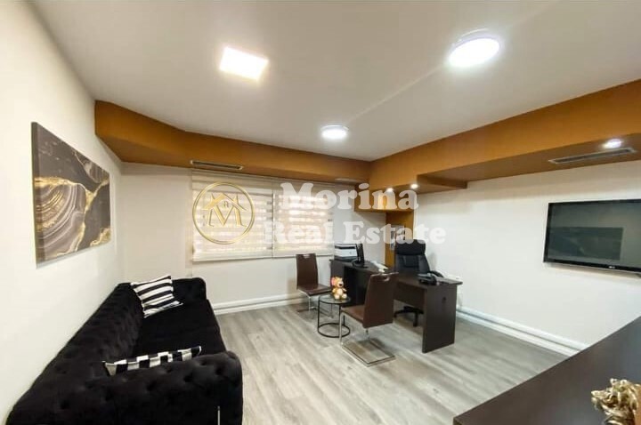 Shqiperi, shitet dyqan Kati 2, 200 m² 1.000.000 € (Rruga Sami Frasheri/Shkolles Petro Nini)
