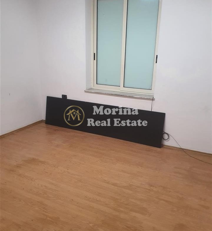 Tirane, jepet me qera apartament 1+1 Kati 2, 60 m² 600 € (Myslym Shyri)