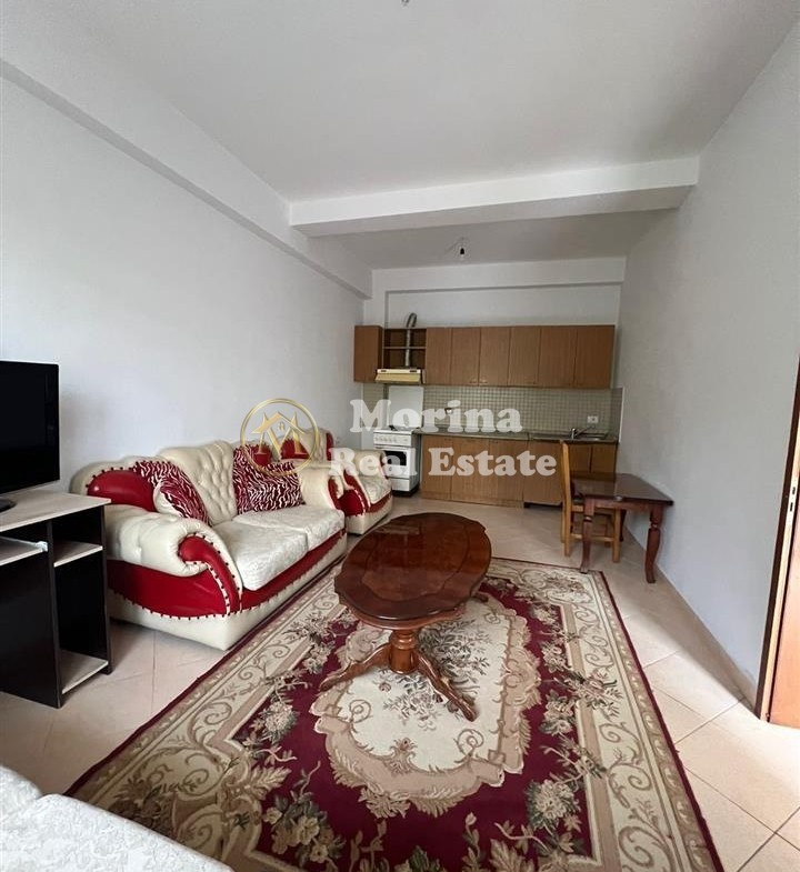 Tirane, jepet me qera shtepi 1+1 Kati 2, 60 m² 300 € (Vilat Amerikane)