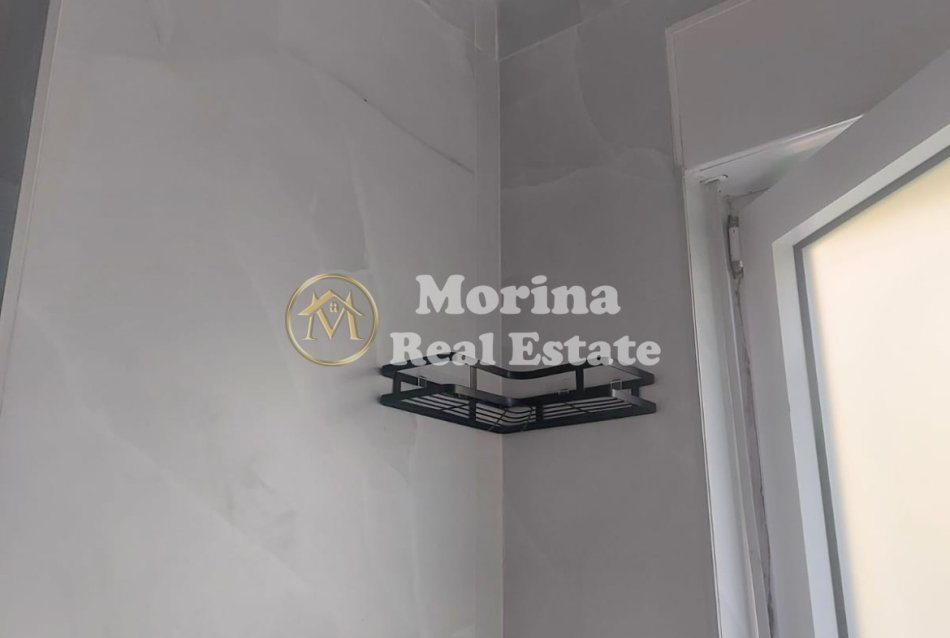Tirane, jepet me qera apartament 1+1 Kati 2, 61 m² 350 € (Ali Demi)