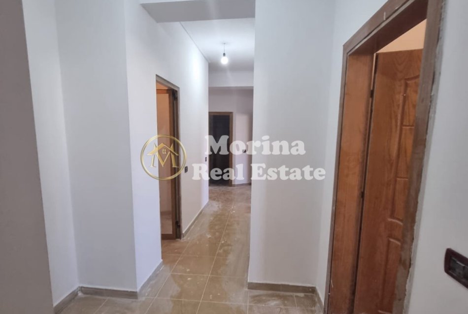 Durres, shitet apartament 4+1 Kati 7, 257 m² 600.000 € (Qender/Durres)