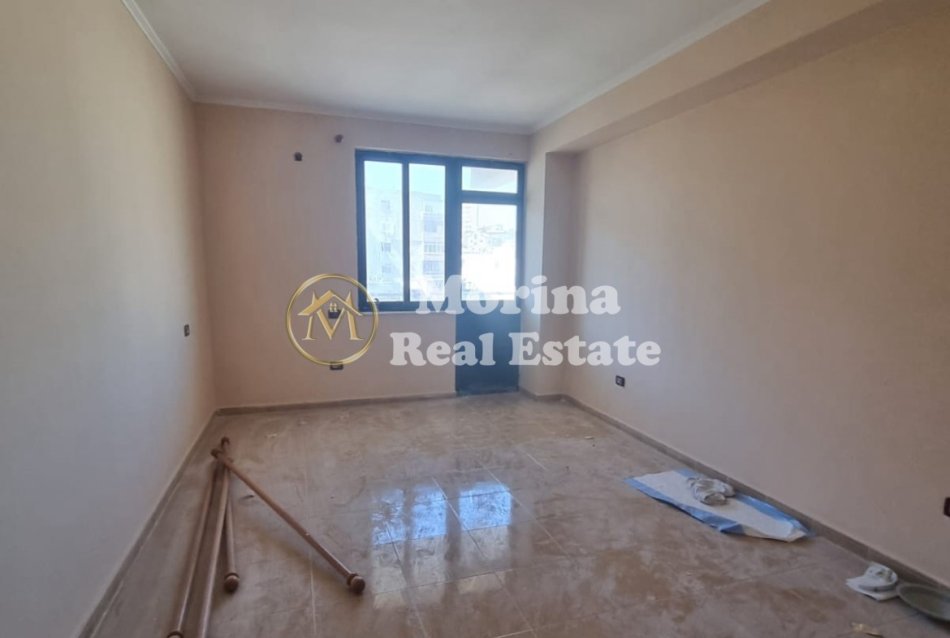 Durres, shitet apartament 4+1 Kati 7, 257 m² 600.000 € (Qender/Durres)