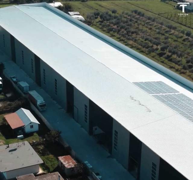 Tirane, jepet me qera Kapanon Kati 0, 7.900 m² 14.700 Euro (Autostrada Tirane Durres) TT 154