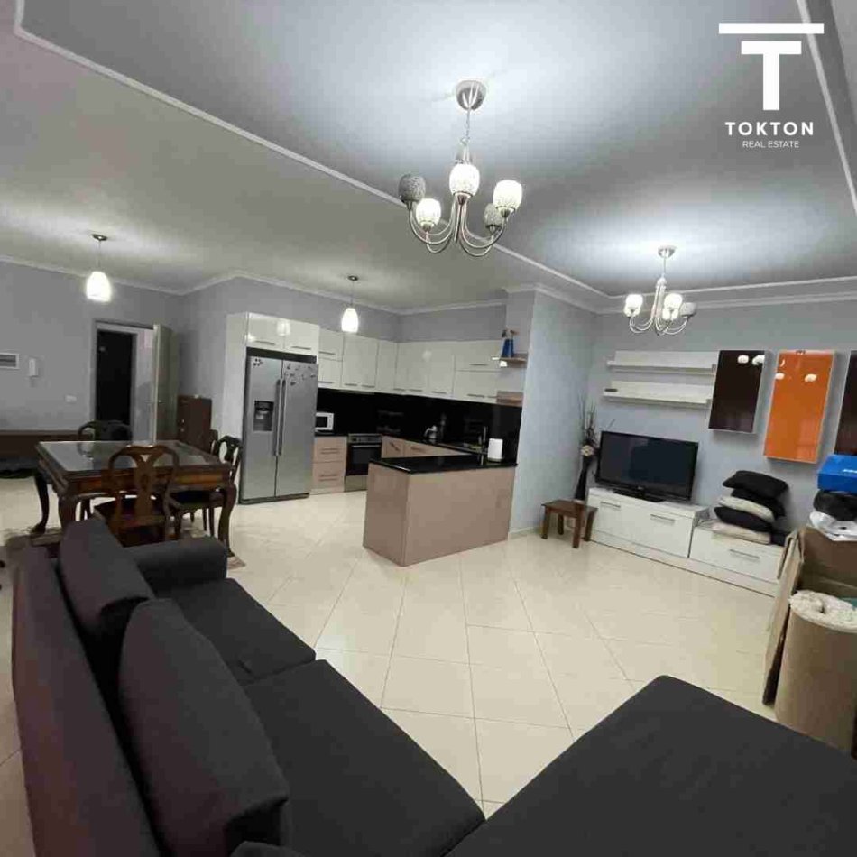 Tirane, shitet Apartament 2+1 Kati 5, 118 m² 142.000 € (Yzberisht)
