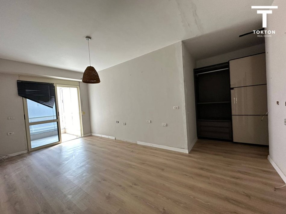 Tirane, shitet apartament 2+1 Kati 6, 137 m² 301.400 € (Jordan Misja) TT 1226