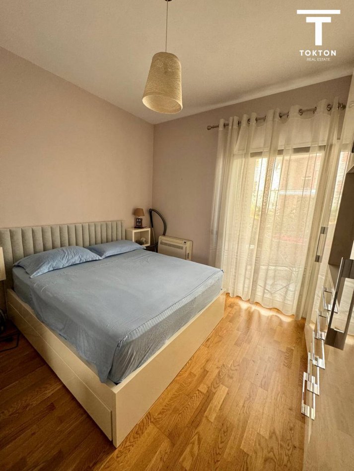 Tirane, shitet apartament 1+1 Kati 2, 70 m² 140.000 € (Kopshti Botanik) TT 1256
