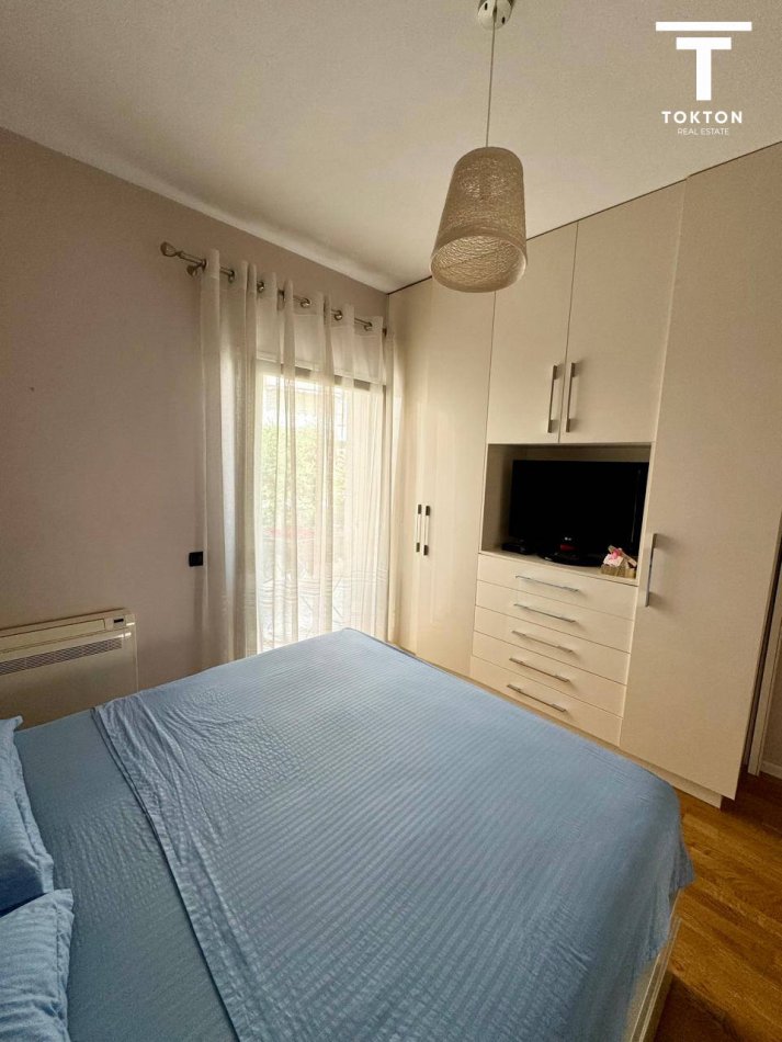 Tirane, shitet apartament 1+1 Kati 2, 70 m² 140.000 € (Kopshti Botanik) TT 1256